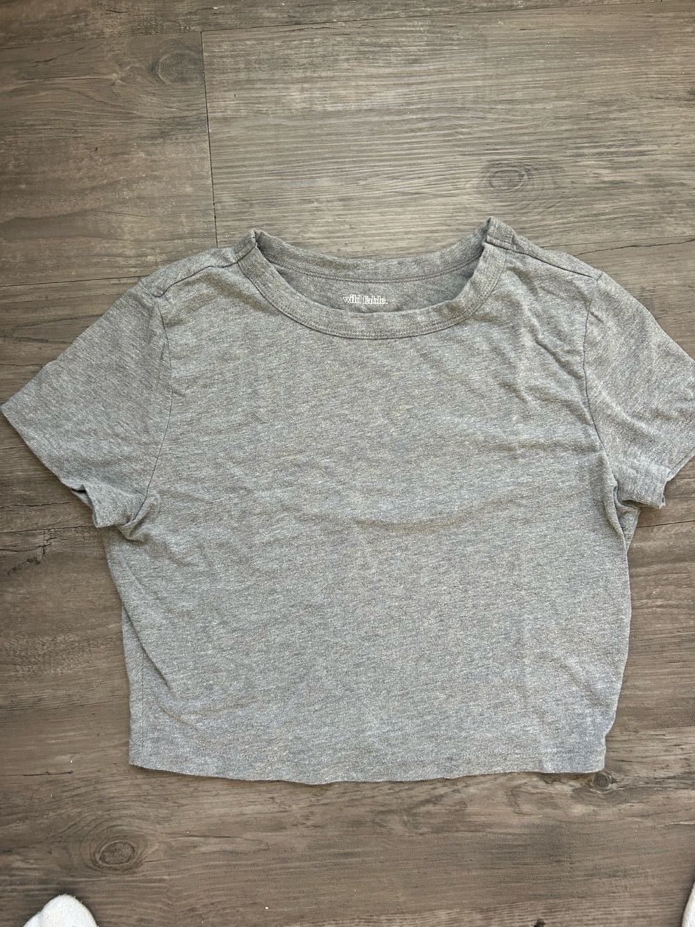 wild fable Heather Gray Short Sleeve Crew Tee